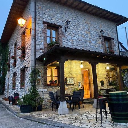 Affittacamere La Casona del Jou Ortiguero Esterno foto
