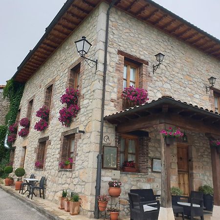 Affittacamere La Casona del Jou Ortiguero Esterno foto