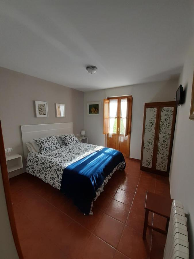 Affittacamere La Casona del Jou Ortiguero Esterno foto