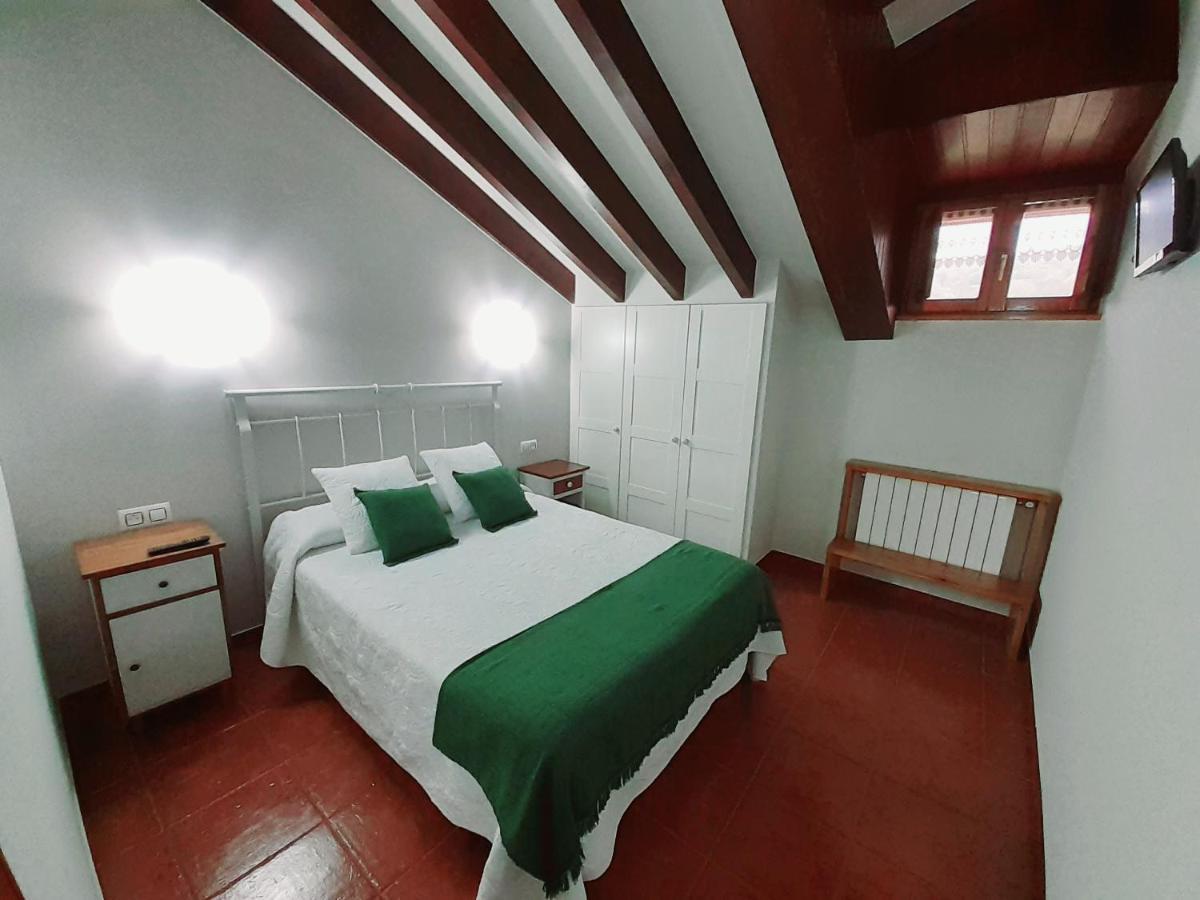 Affittacamere La Casona del Jou Ortiguero Esterno foto