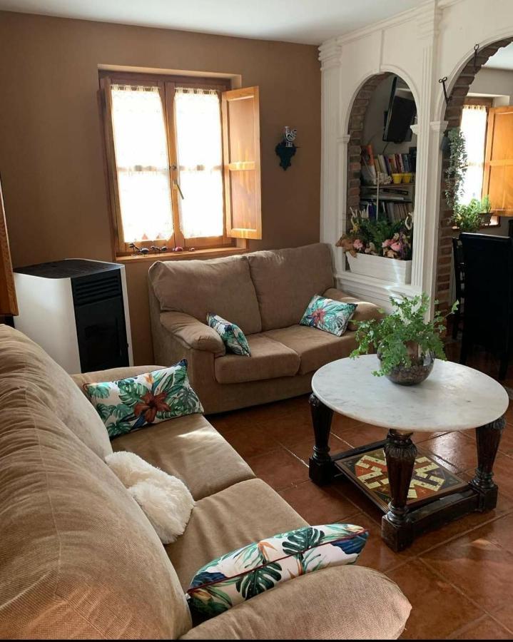 Affittacamere La Casona del Jou Ortiguero Esterno foto