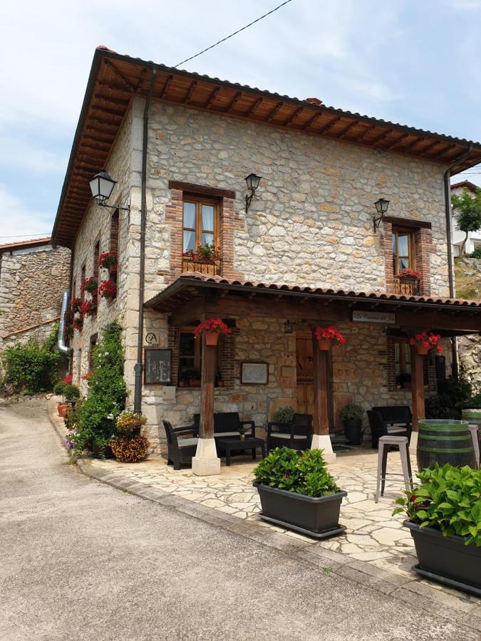 Affittacamere La Casona del Jou Ortiguero Esterno foto