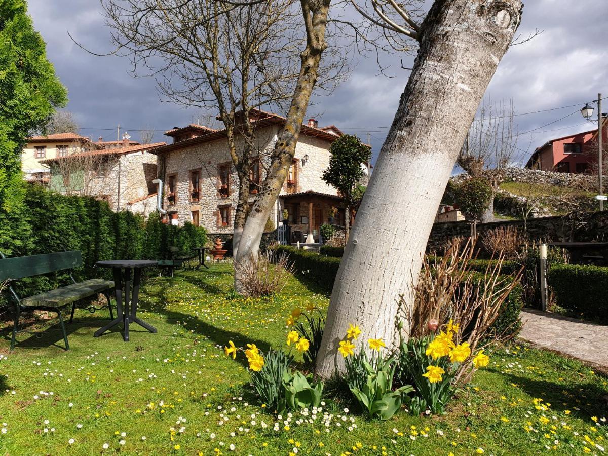 Affittacamere La Casona del Jou Ortiguero Esterno foto